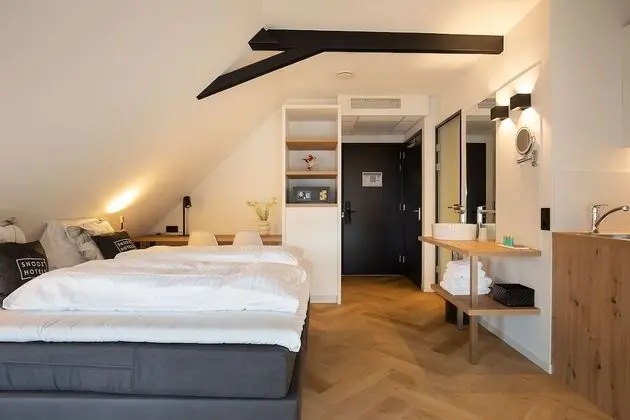 Superior Tek Büyük Yataklı Oda