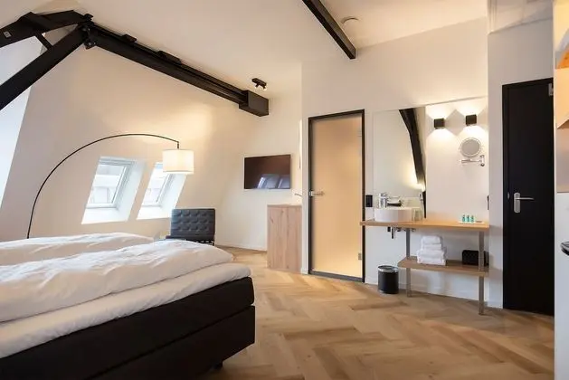 Superior Tek Büyük Yataklı Oda