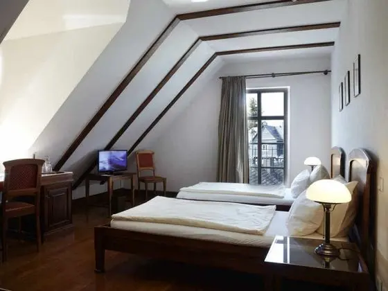 Comfort Tek Büyük Yataklı Oda
