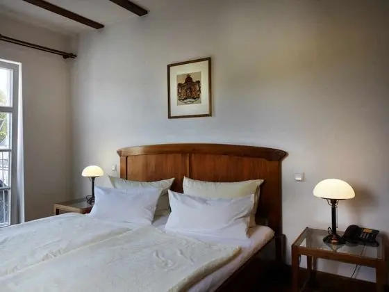 Comfort Tek Büyük Yataklı Oda