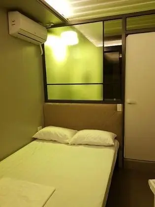 Standard Oda, Sigara İçilmez