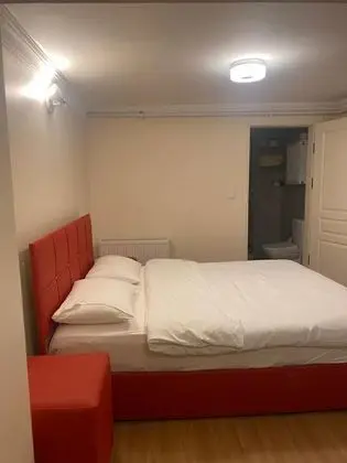 Aile Odası, Bahçe Manzaralı, Alçak Tavan