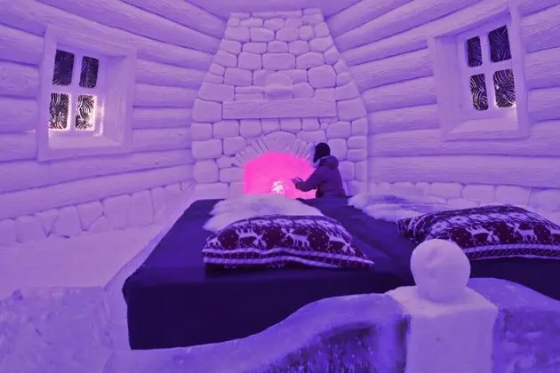 Tek Büyük Yataklı Oda