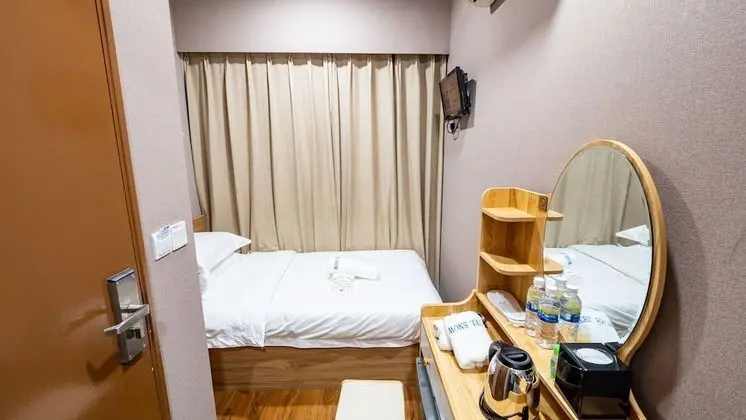 Super Single Room