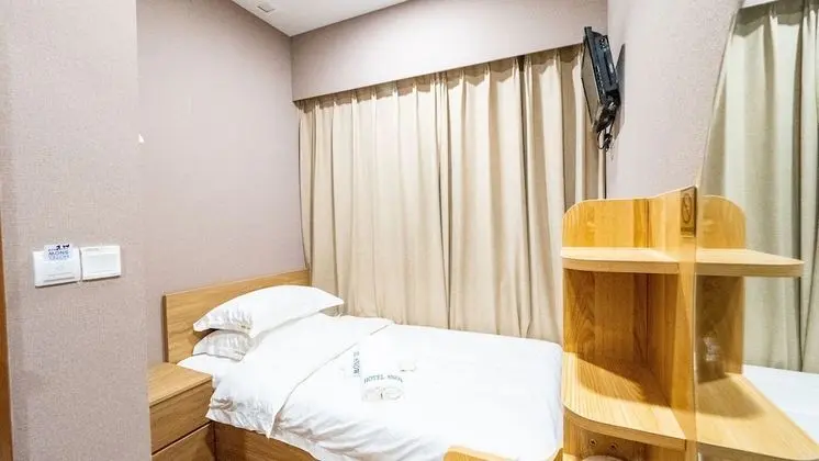 Super Single Room