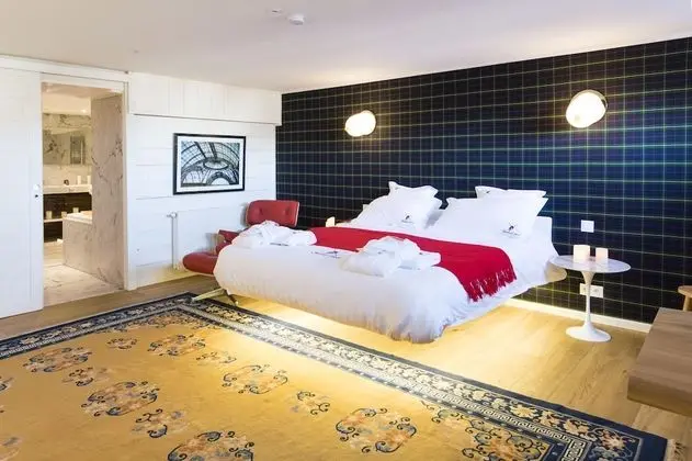 Suite 2