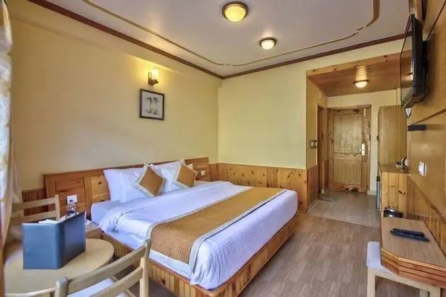 Deluxe Oda, 1 Çift Kişilik Yatak, Sigara İçilmez, Tepe Manzaralı