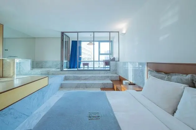 Suite Double (Random)