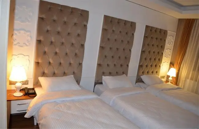 Triple, Dağ Manzaralı