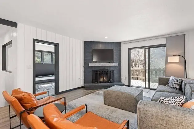 Daire (Snowmass Modern 3 bedroom w/ Hot Tub )