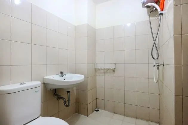 Standard Apart Daire, Ortak Banyo