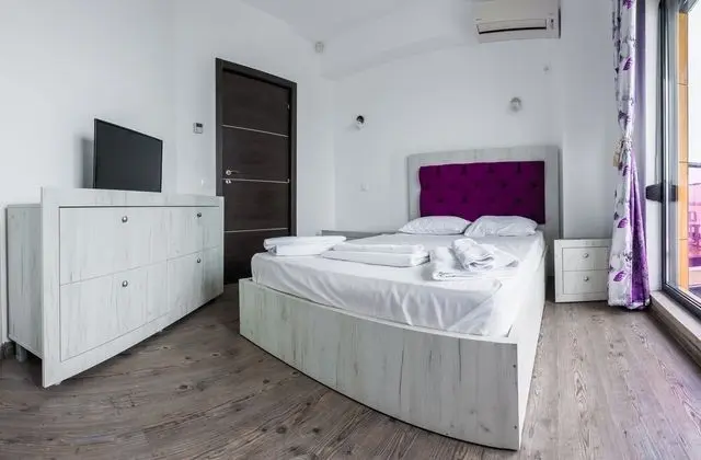 Apart Daire, 2 Yatak Odası, Göl Manzaralı