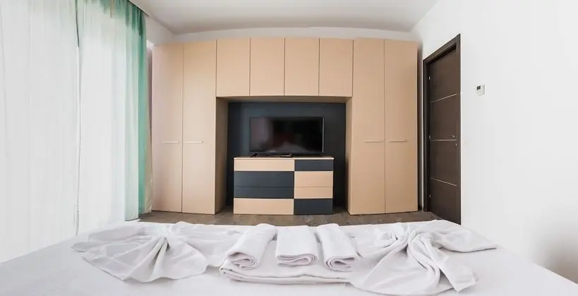 Apart Daire, 2 Yatak Odası, Göl Manzaralı