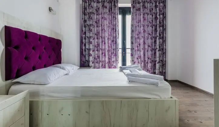 Apart Daire, 2 Yatak Odası, Göl Manzaralı