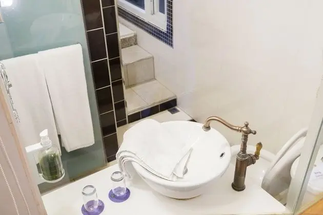 Economy Tek Büyük Yataklı Oda, Küvet