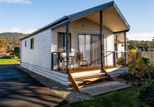 Kulübe (Waterview Cabin)