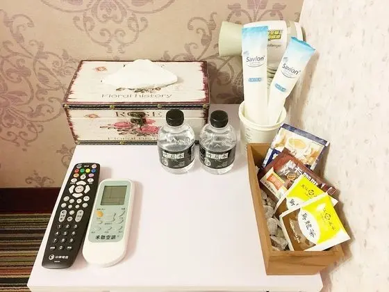 Tek Büyük Yataklı Oda, Penceresiz