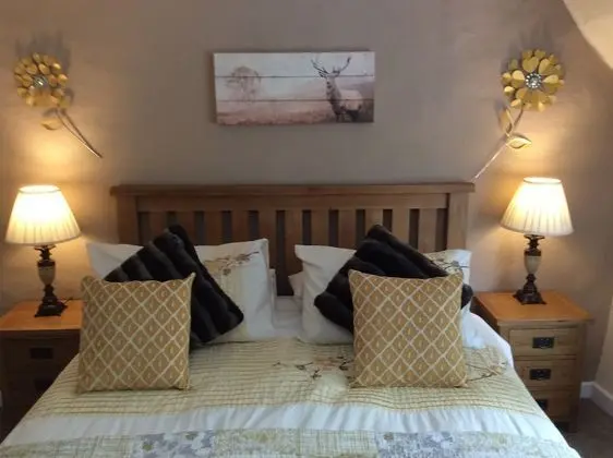 Kır Evi, 1 En Büyük (King) Boy Yatak