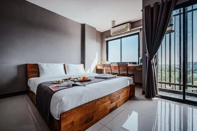 Superior Tek Büyük veya İki Ayrı Yataklı Oda
