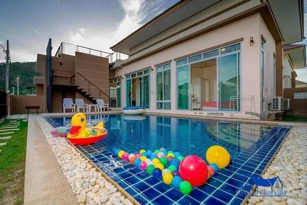 Three Bedrooms Private Pool Villa