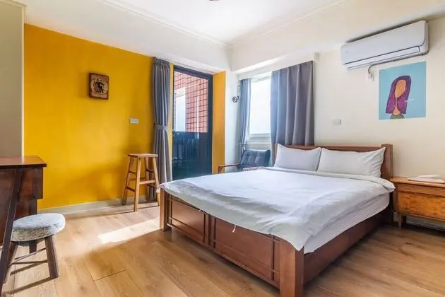Tek Büyük Yataklı Oda, Balkon