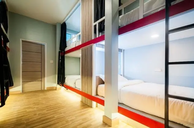 Comfort Ortak Ranzalı Oda, Sadece kadınlar için, Sigara İçilmez (Room A)