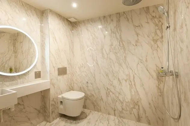 Tek Büyük Yataklı Oda, Veranda, Zemin Kat (001)