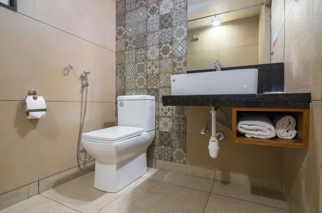 Büyük Yataklı Tek Kişilik Oda