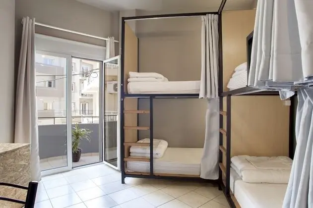 Ortak Ranzalı Oda, Sadece kadınlar için (4 Guests)