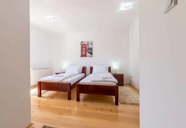 Villa (1)