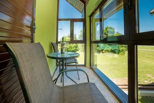 Villa (3)