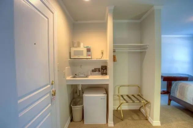 Standard Oda, 1 Büyük (Queen) Boy Yatak, Sigara İçilmez