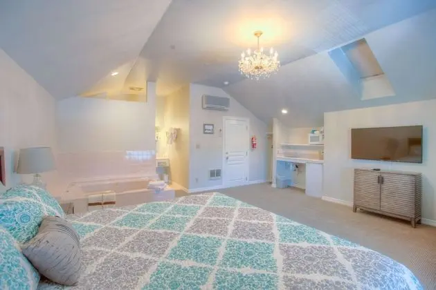 Standard Oda, 1 En Büyük (King) Boy Yatak ve Çekyat, Sigara İçilmez