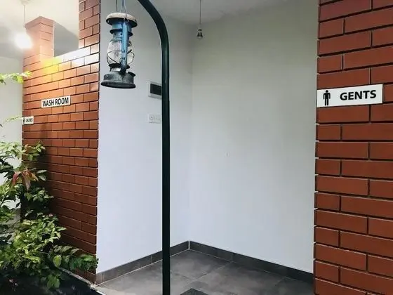 Büyük Yataklı Tek Kişilik Oda
