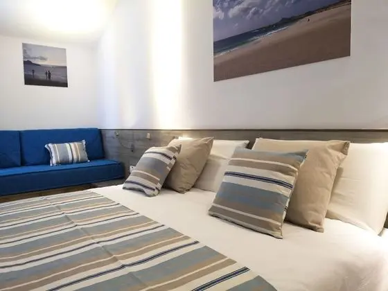 Comfort Tek Büyük veya İki Ayrı Yataklı Oda