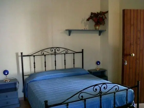 Dört Kişilik Oda, Bahçe Manzaralı