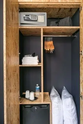 Standard Tek Büyük Yataklı Oda