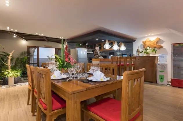 Luxury Villa, 3 Yatak Odası, Havuz Manzaralı