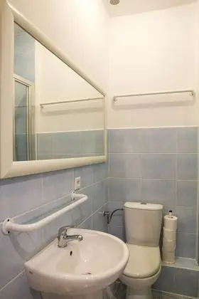 Economy Tek Büyük Yataklı Oda