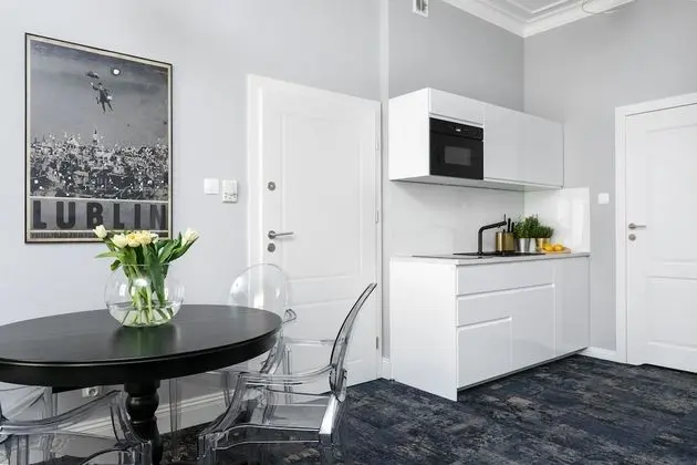 Junior Süit (Lisbon)