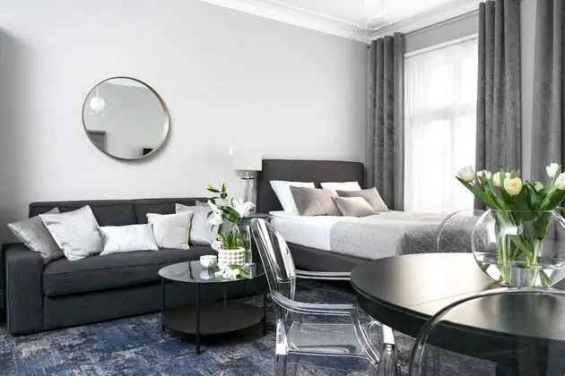 Junior Süit (Lisbon)