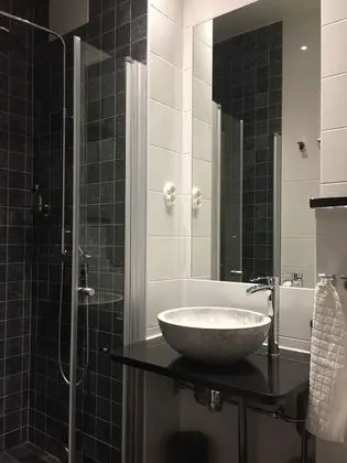 Economy Tek Büyük veya İki Ayrı Yataklı Oda, Özel Banyo (Pets not allowed)