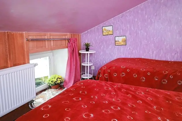 Family room with shared bathroom - Galve