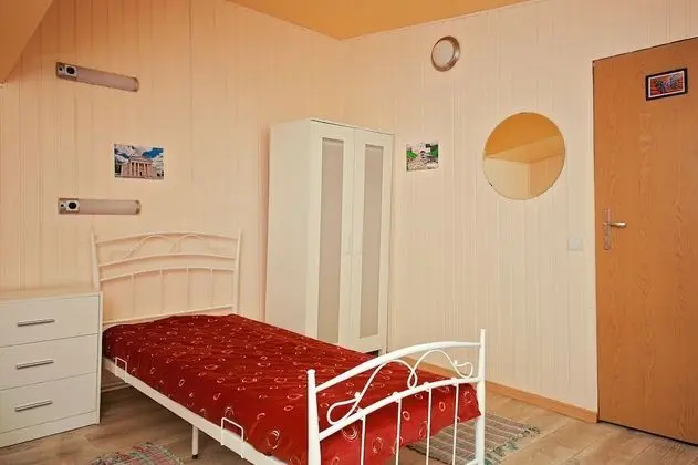 Family room with shared bathroom - Neris