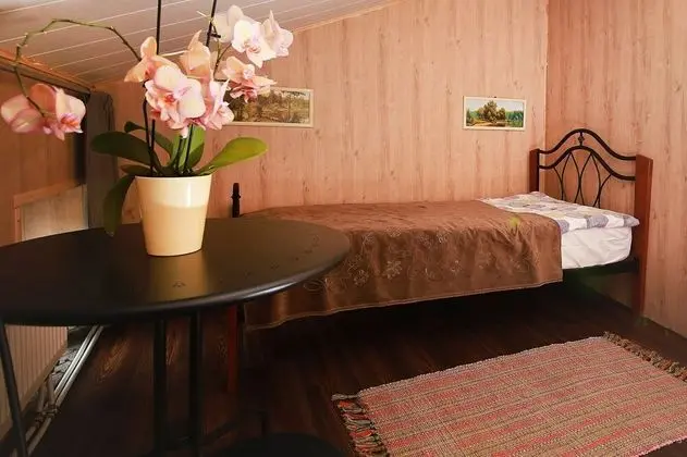 Single room with shared bathroom