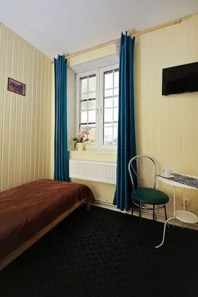Single room with shared bathroom