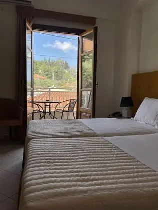 Tek Büyük veya İki Ayrı Yataklı Oda
