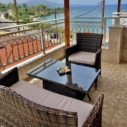 Üç Kişilik Oda