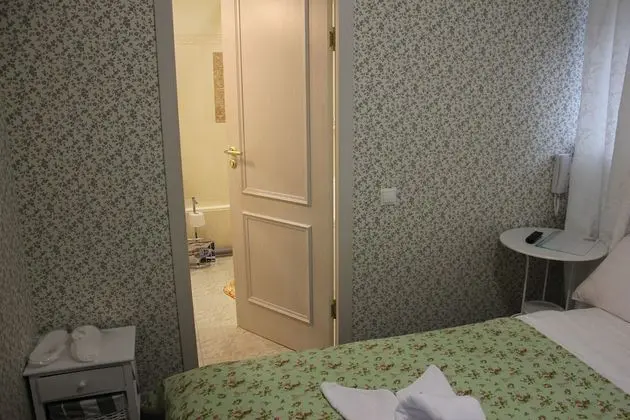Standard Tek Büyük Yataklı Oda, Küvet