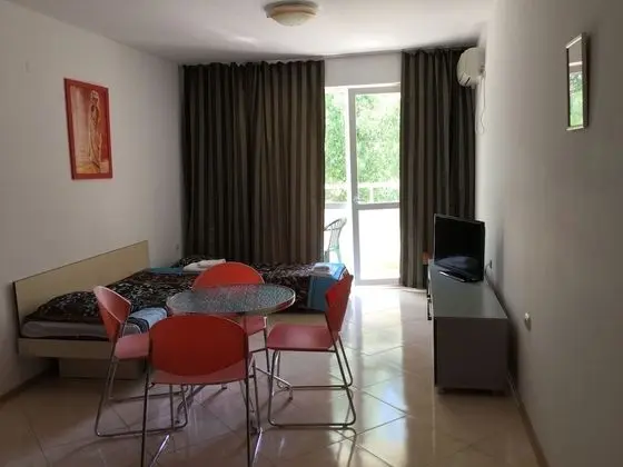 Apart Daire, Birden Çok Yatak, Sigara İçilmez